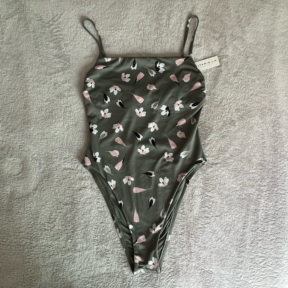 Vitamin A Jenna High Leg Swim One Piece S/6
